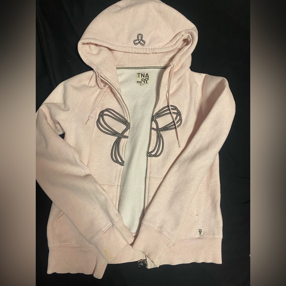 Size small VINTAGE/Y2K/2000’s Aritzia Tna Pink Hoodie